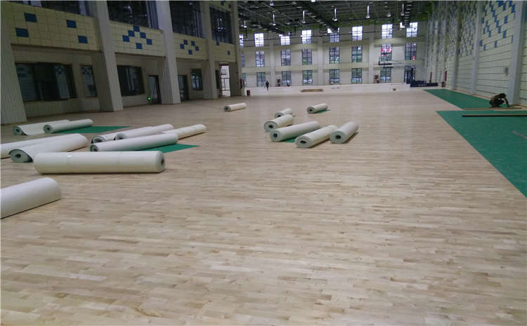 柞木運(yùn)動體育地板怎么維修？