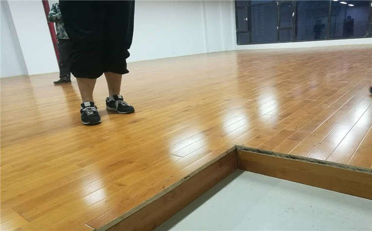 體育館實木地板廠家造價是多少？