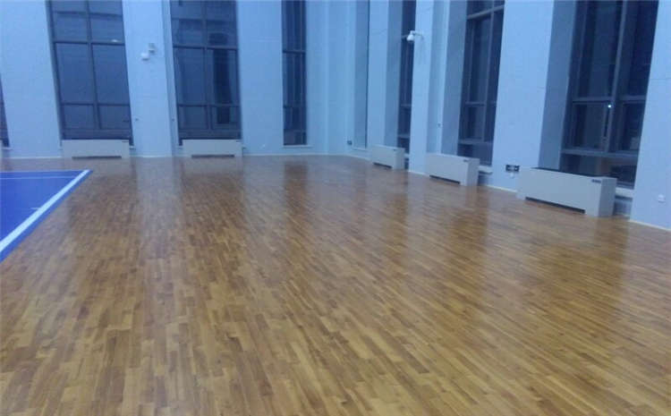 體育館木地板年老色衰了怎么辦？