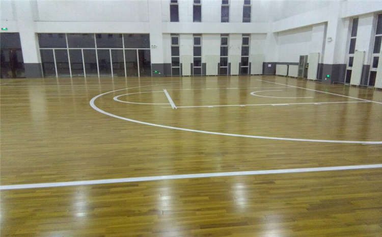 廣州楓樺木運動木地板施工工藝