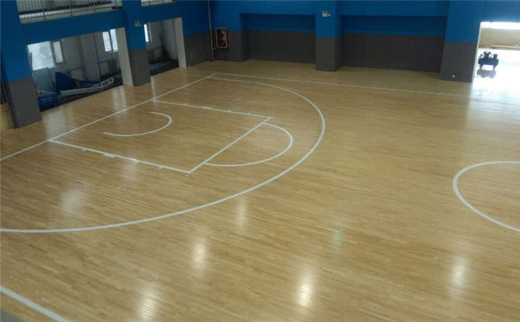 四川楓樺木運動木地板施工工藝